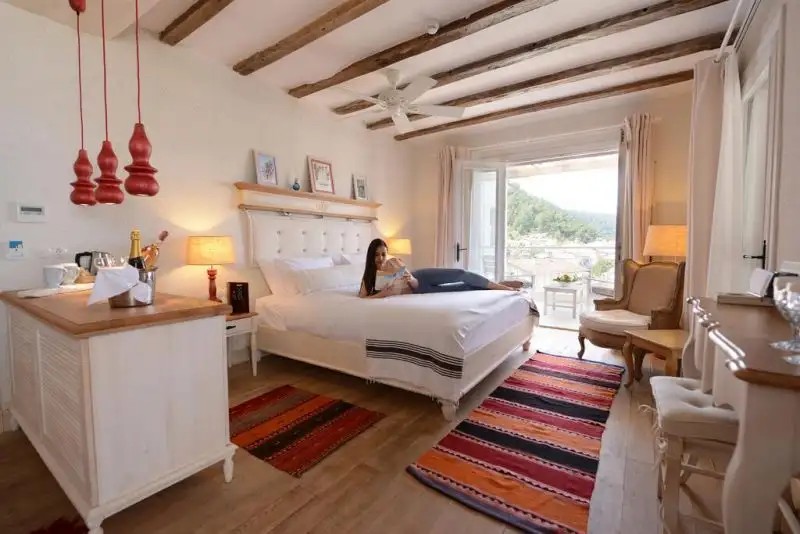 UNIQUE BOUTIQUE HOTEL 
