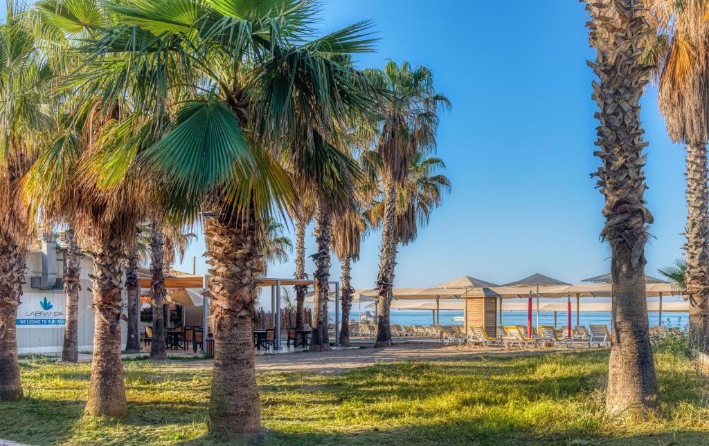 ASTERIA COLLECTION SIDE (EX.AMARA FAMILY RESORT)