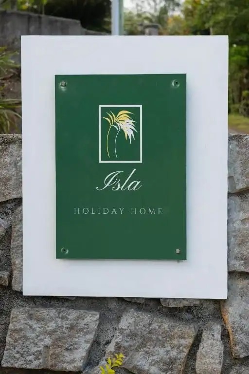 ISLA HOLIDAY HOME APARTMENT
