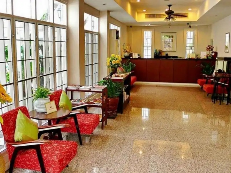THE SUNRISE RESIDENCE