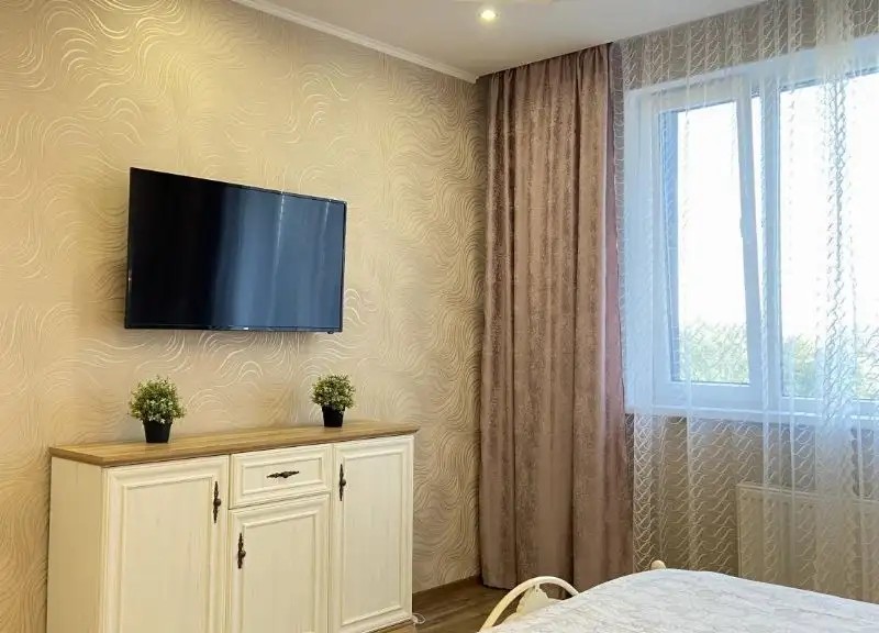 KENIGDELUXE НА УЛ. ПАМЯТИ ПАВШИХ В АФГАНИСТАНЕ