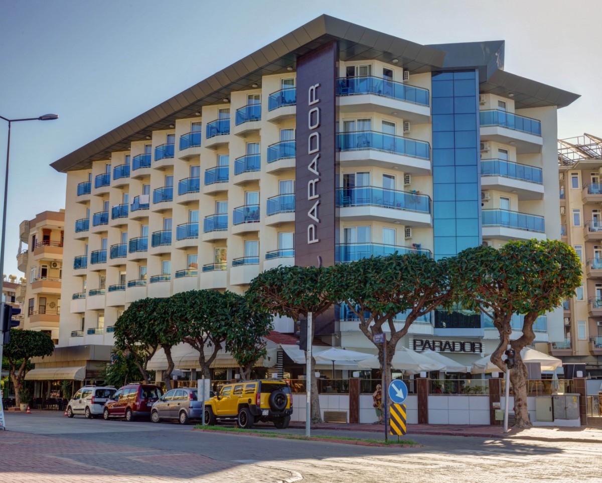 PARADOR BEACH HOTEL