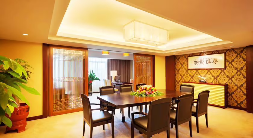 LANDMARK INTERNATIONAL HOTEL SCIENCE CITY