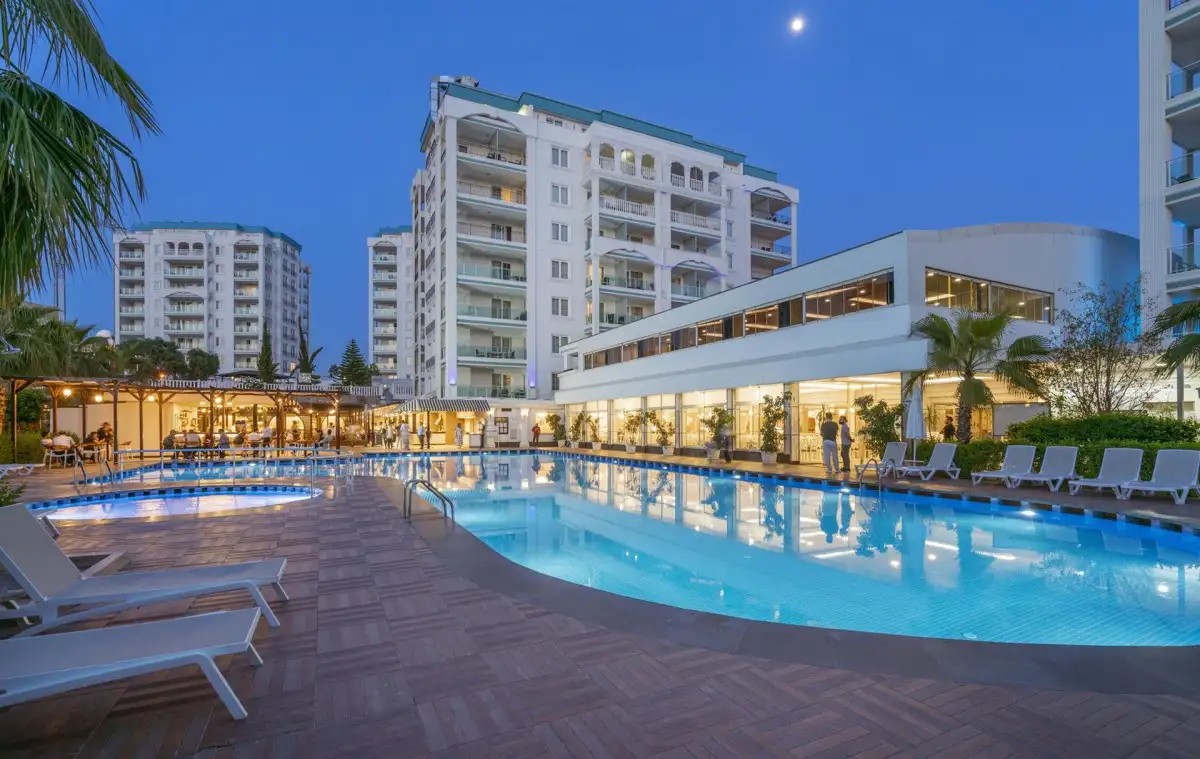 MODERN SARAYLAR