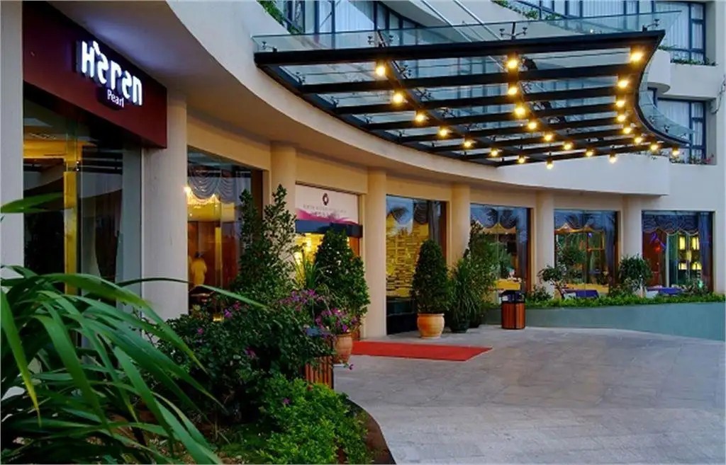 SANYA LUYI SEA VIEW HOTEL (EX. HERTON SEAVIEW)