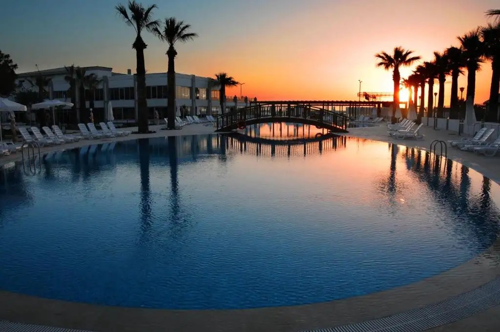 PALM WINGS KUSADASI BEACH RESORT