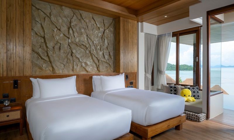 studio pool villa