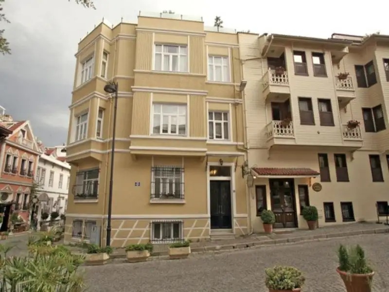 SARI KONAK HOTEL