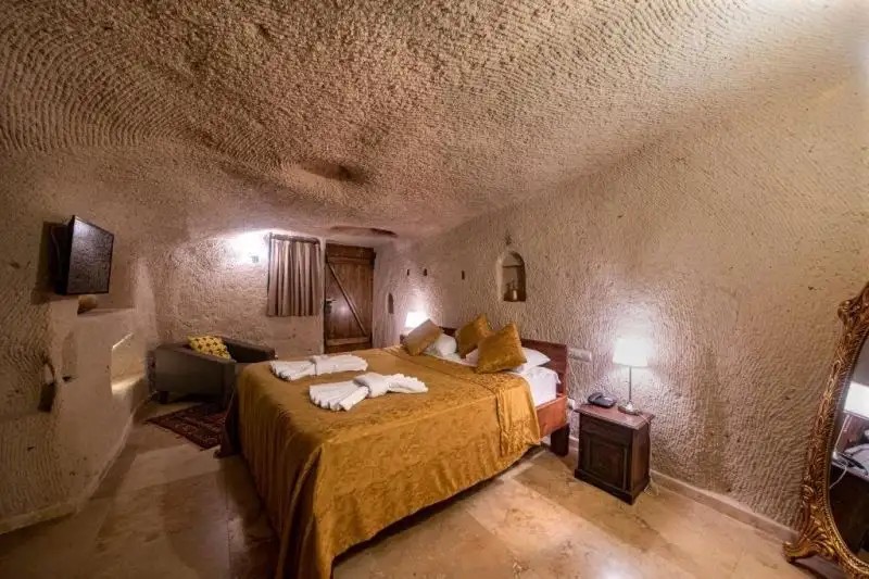 TABAL CAVE HOTEL