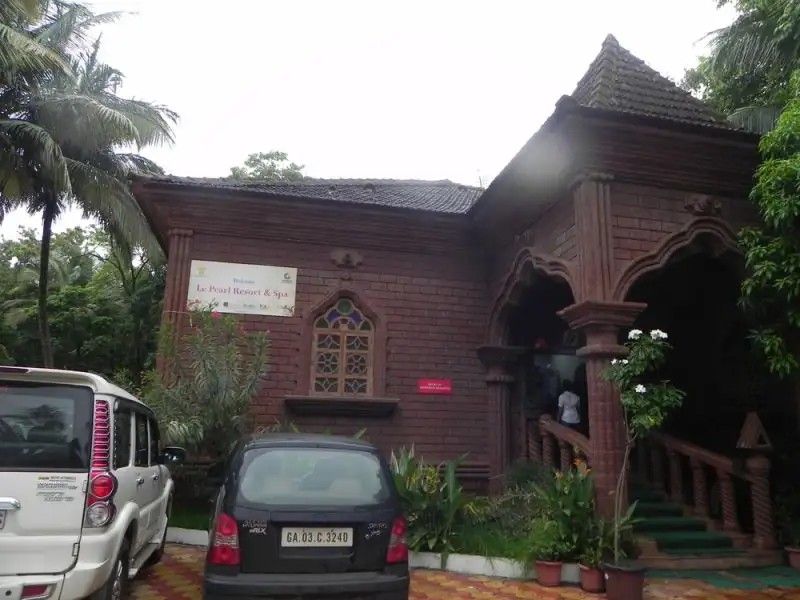 LE PEARL BEACH RESORT