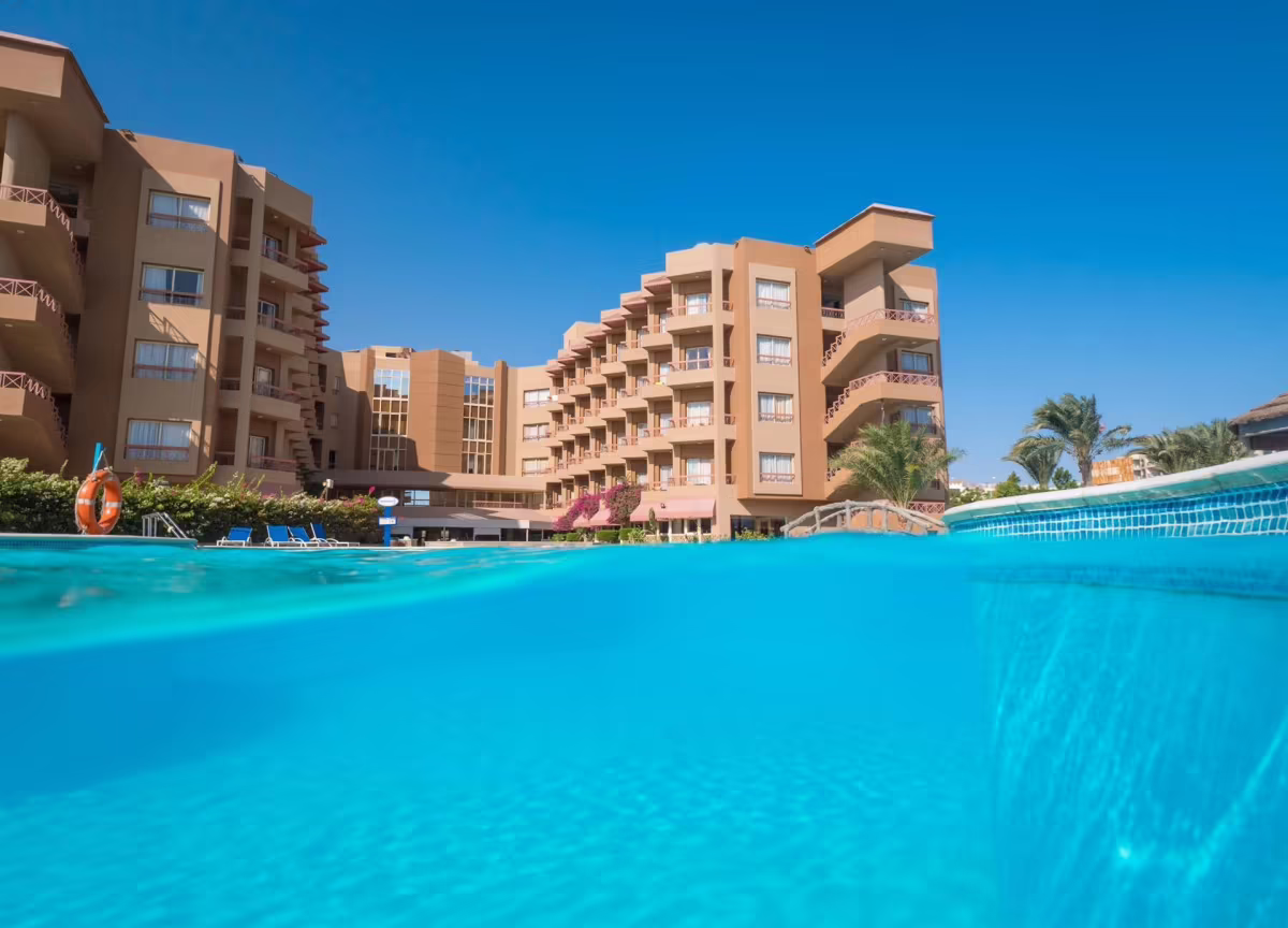 SEAGULL BEACH RESORT & CLUB