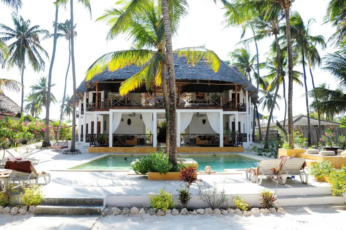 SAHARI ZANZIBAR