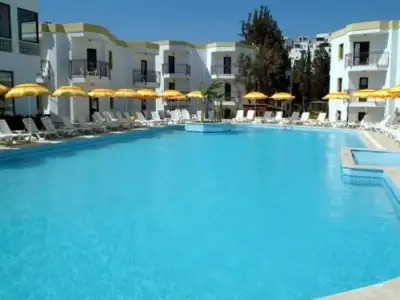 CLUB LA LUNA