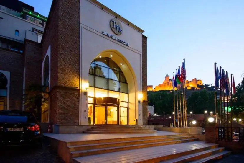 TIFLIS PALACE