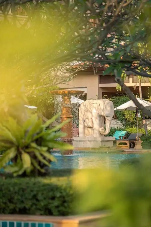 AVALON BEACH RESORT