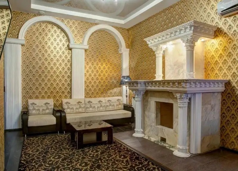 FRANT HOTEL (ФРАНТ)