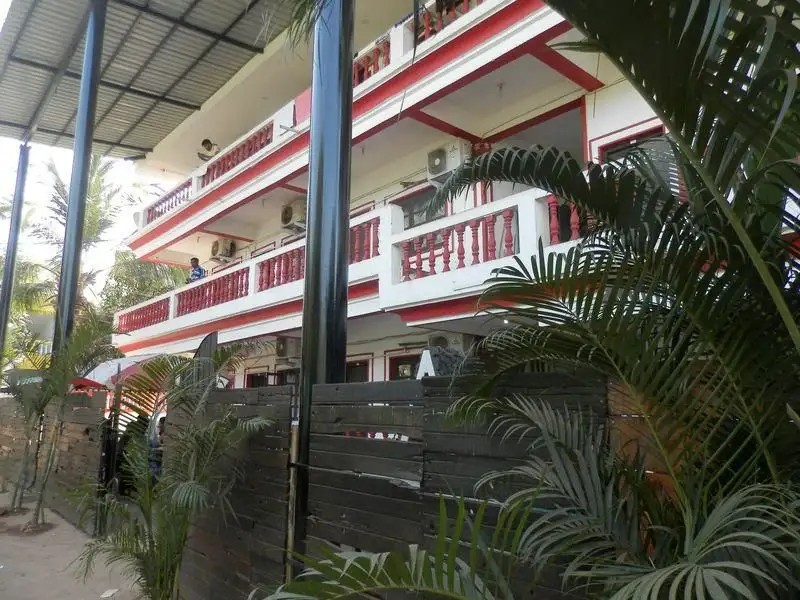 SEA SHORE BEACH RESORT