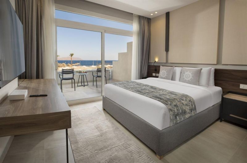 family deluxe sea view
