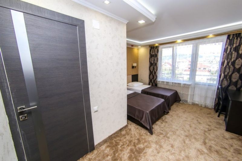 полулюкс
