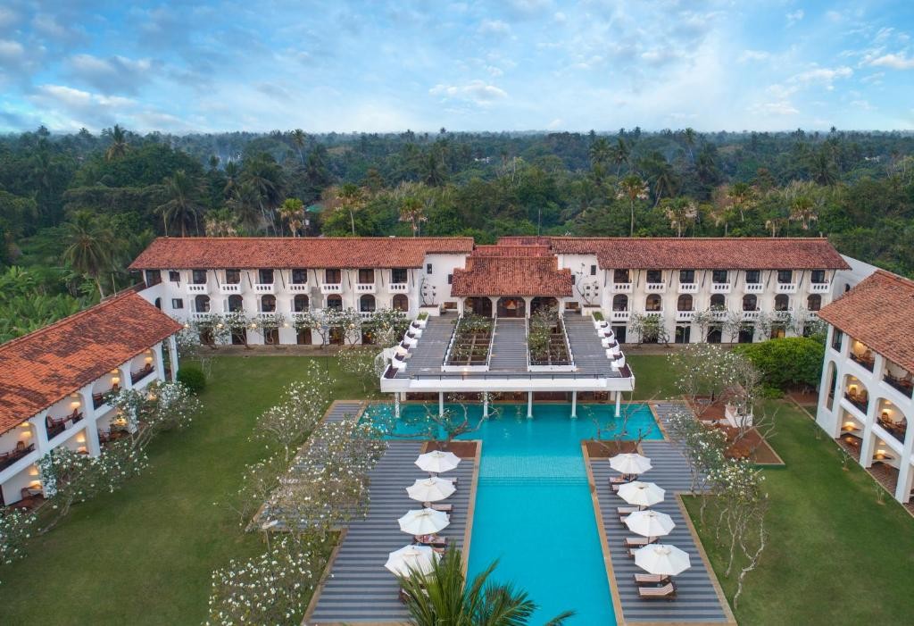 HERITANCE AYURVEDA MAHA GEDARA ADULTS ONLY 16+