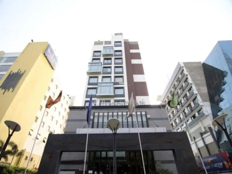 SK PREMIUM PARK HOTEL