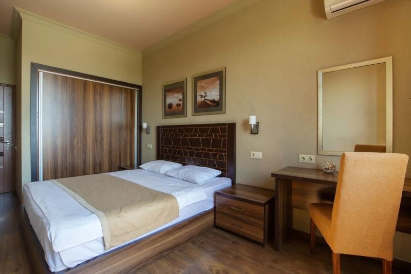 1-bedroom apartment
