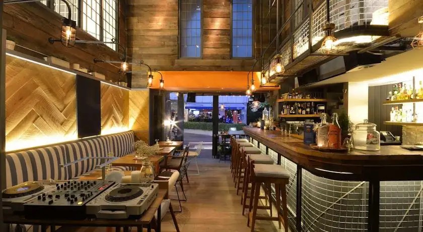 SALIL HOTEL SUKHUMVIT SOI 11
