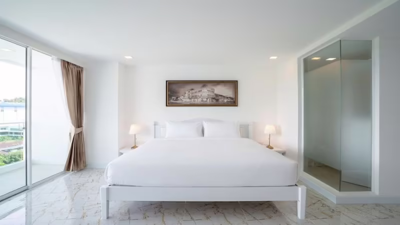 B2 PHUKET PREMIER HOTEL