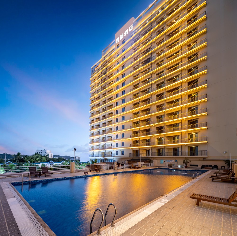 GENTL GROWN SANYA SEASHORE