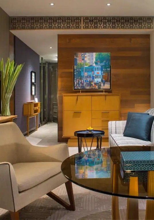 ROSEWOOD HONG KONG
