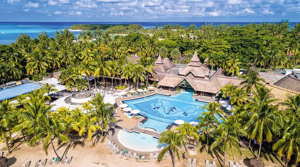 SHANDRANI BEACHCOMBER RESORT & SPA