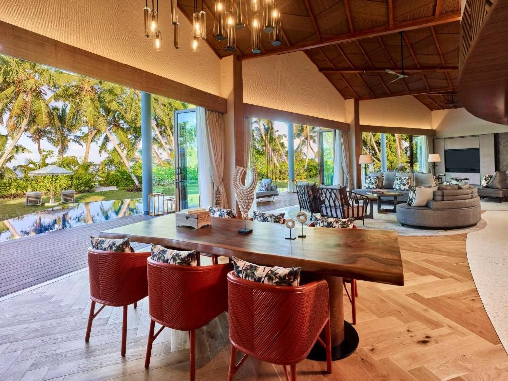 WALDORF ASTORIA SEYCHELLES PLATTE ISLAND