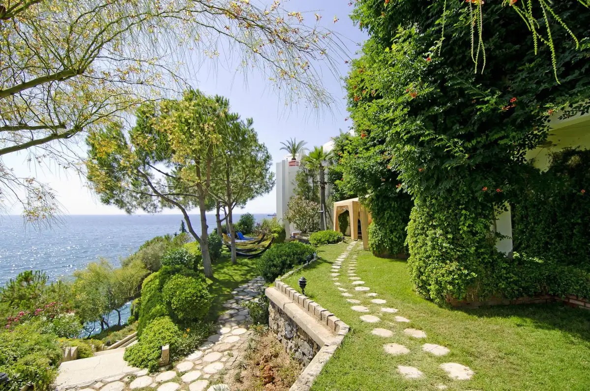 KORUMAR HOTEL DELUXE