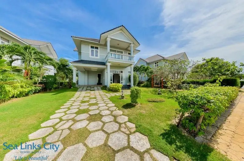 SEA LINKS BEACH VILLAS