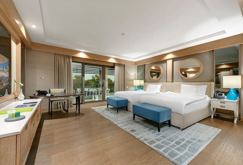 tiara villa