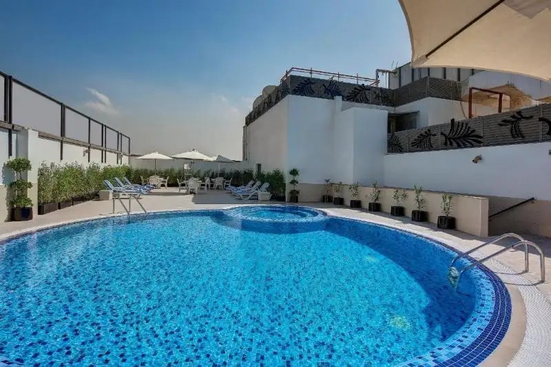 RAINTREE ROLLA HOTEL