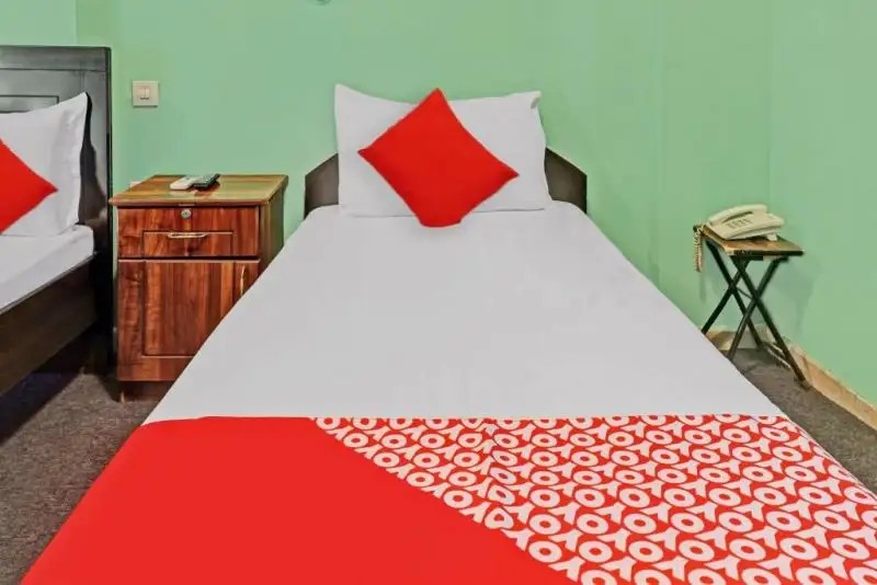 OYO 795 AL KARAWAN
