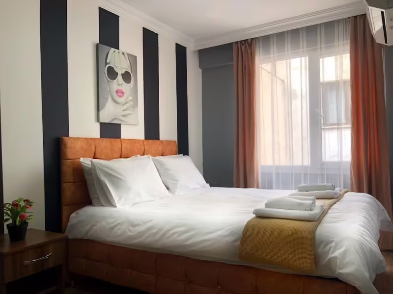 ZEBRA HOMES HOTEL