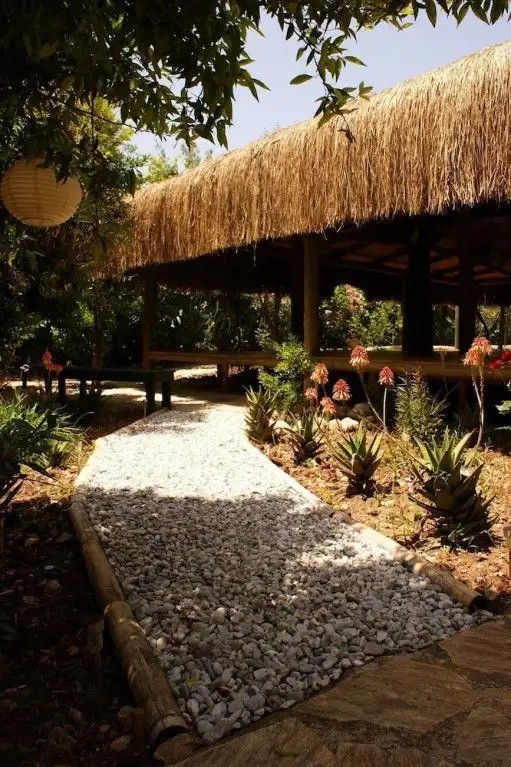 LAZY LIZARD BOUTIQUE HOTEL