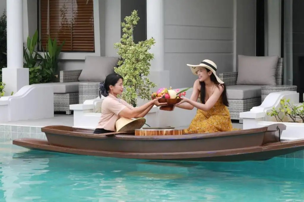 LALYNN RESORT & VILLAS