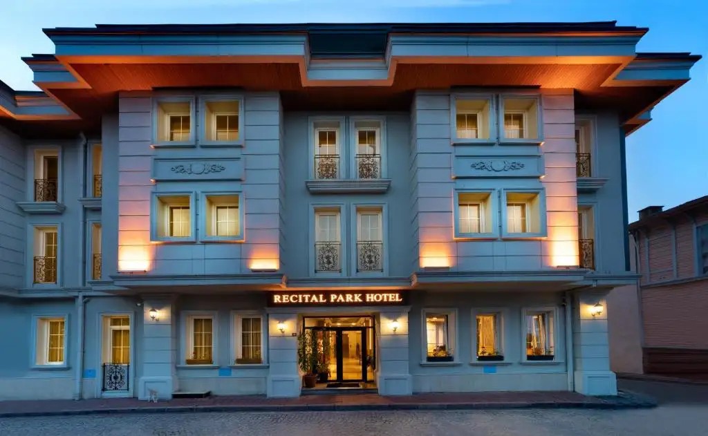 RECITAL PARK HOTEL BOUTIQUE