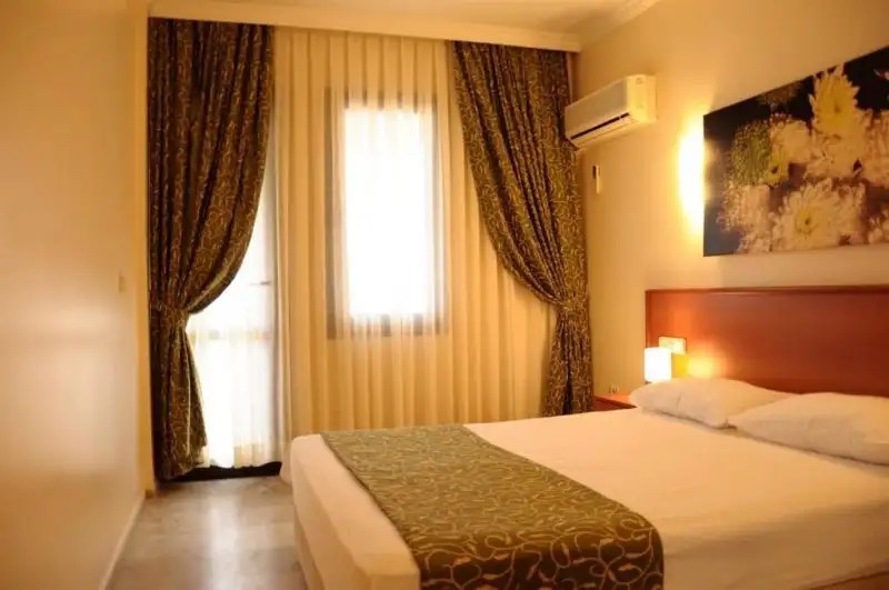 LORD HOTEL