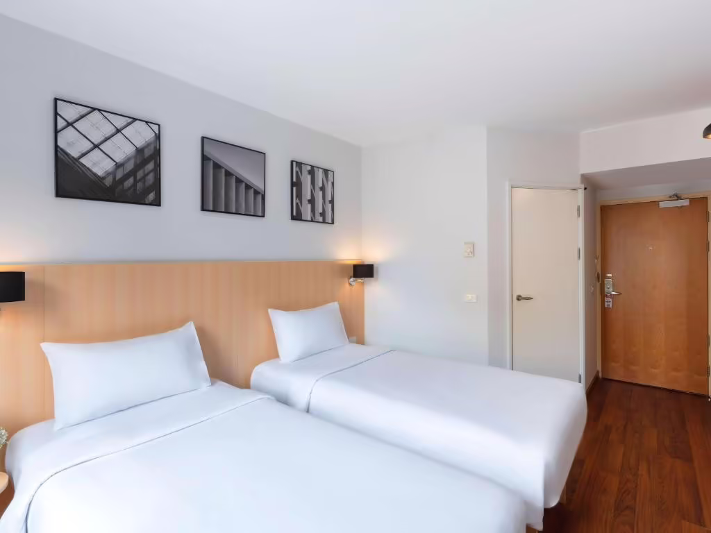 IBIS BANGKOK SUKHUMVIT 4 (EX. IBIS NANA)