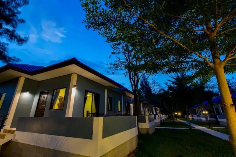 PRAEWA VILLAS NAIYANG