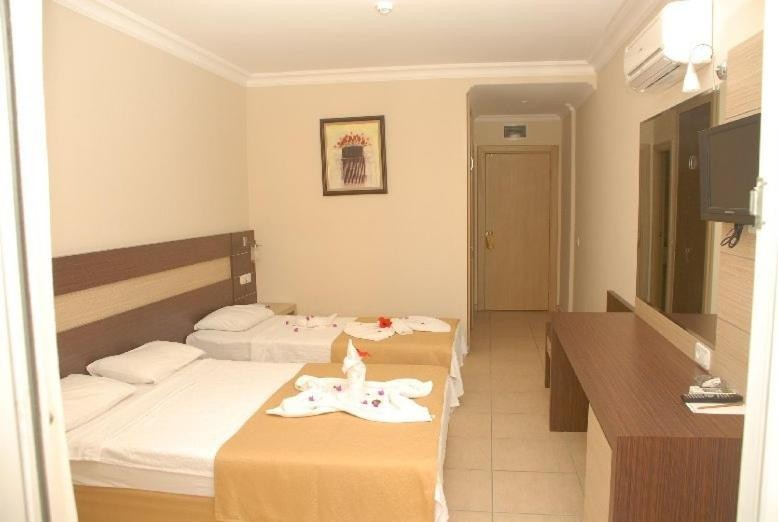 SUNSTAR BEACH HOTEL