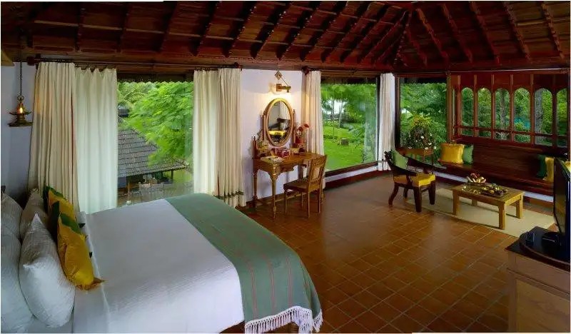 KUMARAKOM LAKE RESORT