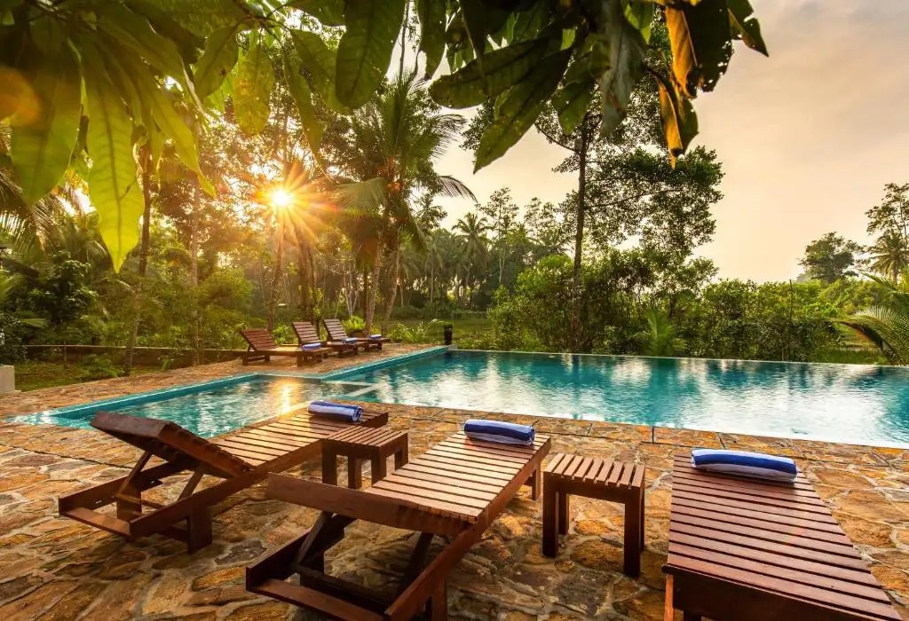 SERENITY BOUTIQUE UNAWATUNA