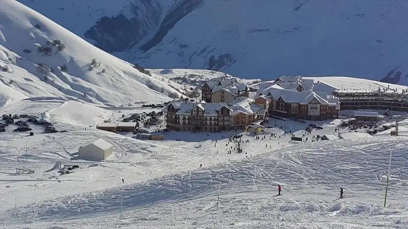 NEW GUDAURI APARTHOTEL