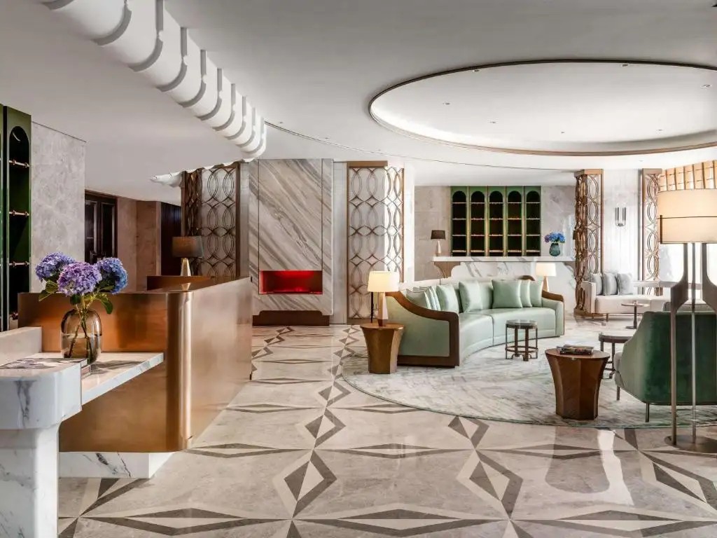 SILVERI HONG KONG MGALLERY HOTELS