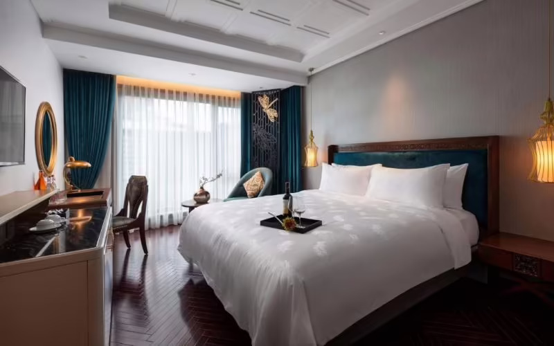 PERIDOT GRAND LUXURY BOUTIQUE HOTEL